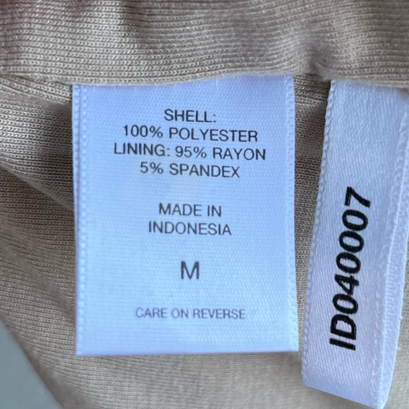 •New York & Company• Gold Sequined Skirt - Size Medium - Picture 5 of 7